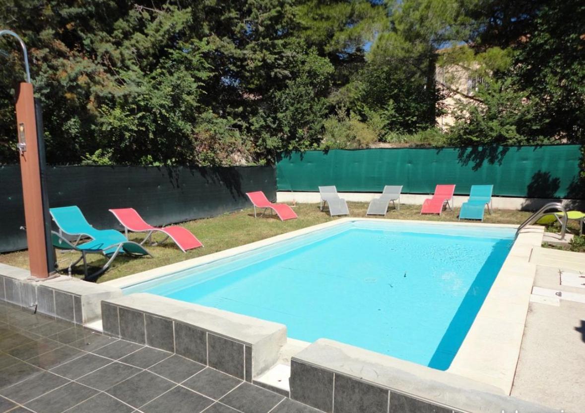 Joli Studio Le Clos D'Aix Avec Grande Terrasse Piscine Et Parking Gratuit Aix-en-Provence Exteriér fotografie