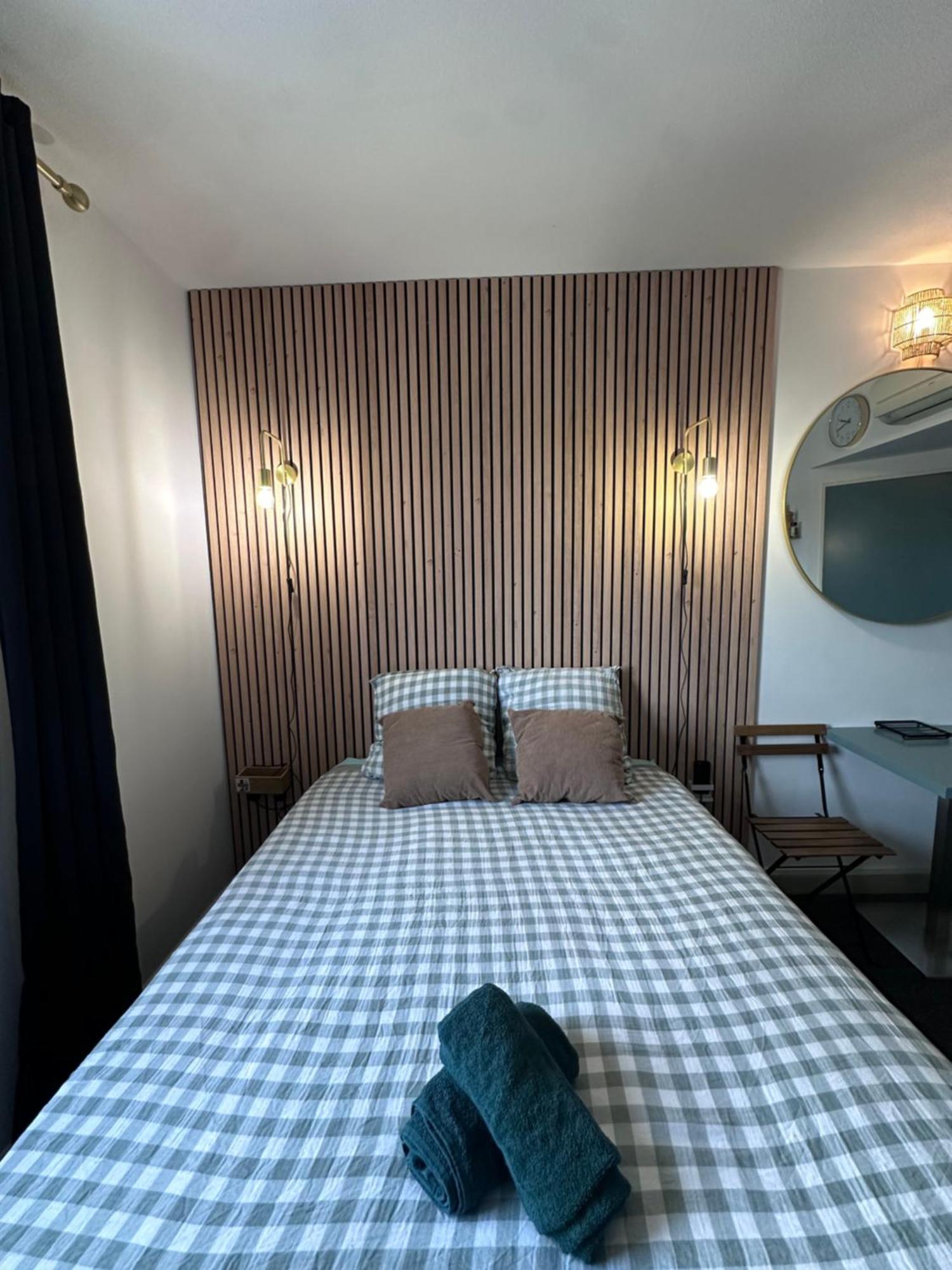 Joli Studio Le Clos D'Aix Avec Grande Terrasse Piscine Et Parking Gratuit Aix-en-Provence Exteriér fotografie